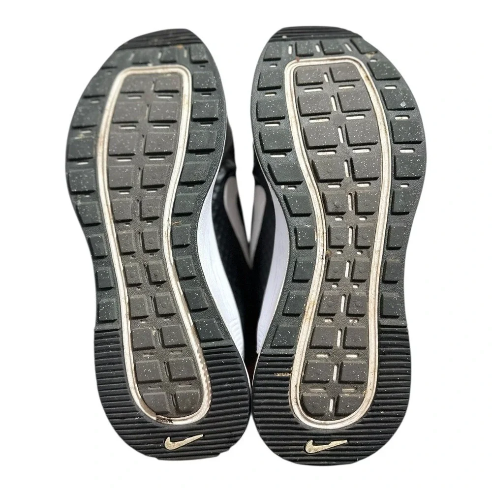 Nike‎ Reposto Running Shoes in black, dark smoke grey & white Size 7 CZ5631 012